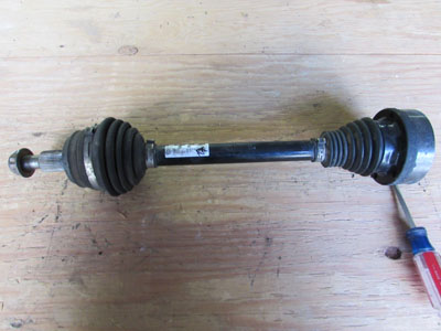 Audi TT Mk1 8N Axle Driveshaft with Constant Velocity Joints, Rear Right 1J0501204B